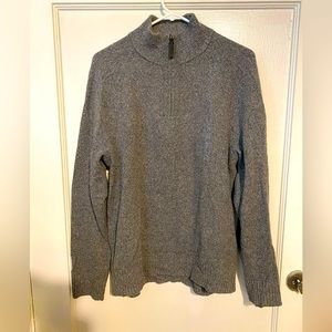 Banana Republic, Zip Up Sweater, Size Medium
